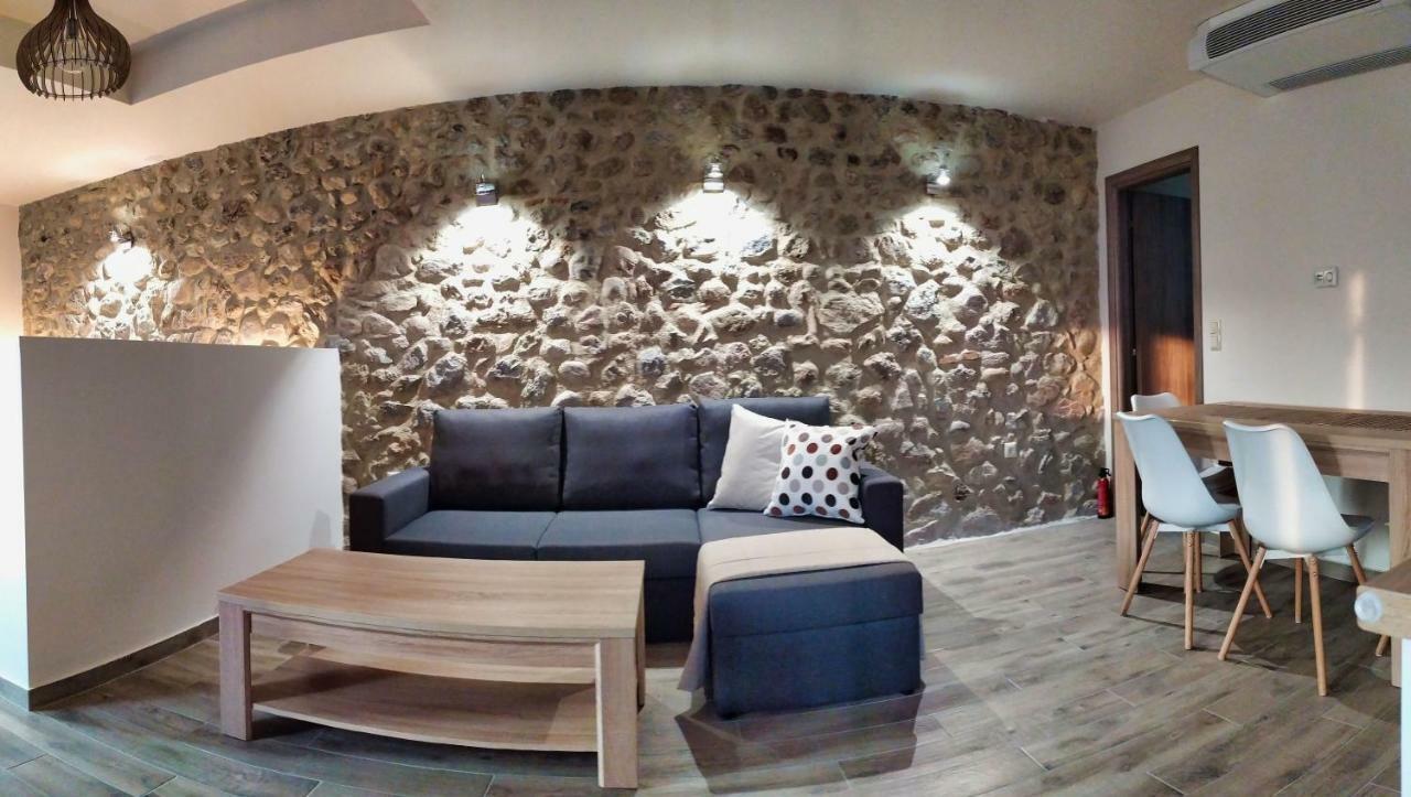 Guesthouse Kastelia Καλαμπάκα Εξωτερικό φωτογραφία