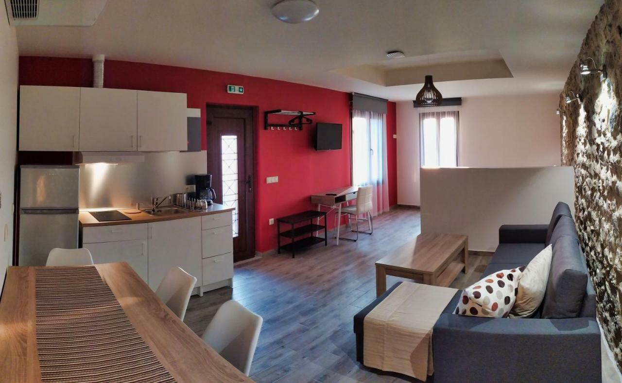Guesthouse Kastelia Καλαμπάκα Εξωτερικό φωτογραφία